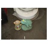 GARDEN FROG & PITCHER