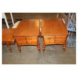 PAIR OF END TABLES 20X28X21