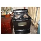 MAYTAG ELECTRIC STOVE