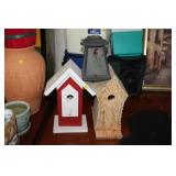 BIRD HOUSES & SOLAR LIGHT