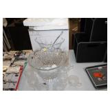 PUNCH BOWL & CUPS