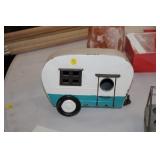 METAL CAMPER BIRD HOUSE