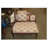 VINTAGE CUSHIONED ARM CHAIR
