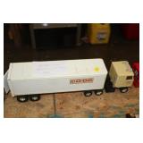 VINTAGE COOP TRAILER TRUCK