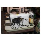 DRESS MAKER SEWING MACHINE