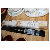 LOT OF LAWN MOWER BLADES