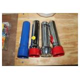 LOT OF FLASHLIGHTS