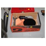 DYNABRADE ORBITAL SANDER
