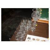 LOT OF GLASSWARE