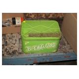 VINTAGE METAL BREAD BOX