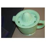 JADEITE GLASS JUICER / MEASURING CUP
