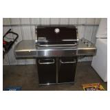 WEBBER GENISIS GAS GRILL