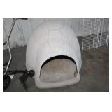DOG HOUSE