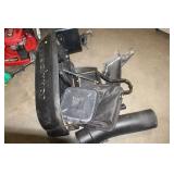 JOHN DEERE BAGGING ACCESS