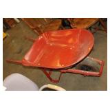METAL WHEELBARROW