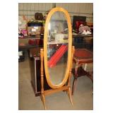 DRESSING MIRROR, 5