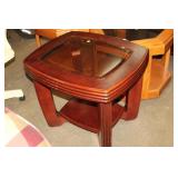 GLASS TOP END TABLE, 28X24X23