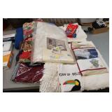CURTAINS,TABLE CLOTHS,NAPKINS,ETC