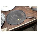 CAST IRON GRIDDLE