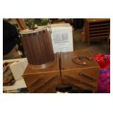 ICE BUCKET & WOODEN ORGANIZER & HORSE SHOE