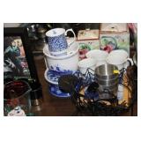 LOT OF BAKING DISHES,CUPS,BOWLS,ETC