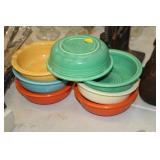 7 SMALL FIESTA BOWLS