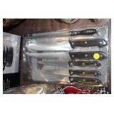 CUTLERY SET & SHARPENER