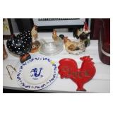 LOT OF CHICKEN ITEMS