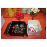 COCA COLA GLASSES,FLOWERS & DECOR