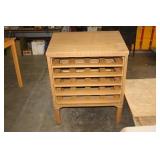 ARTIST STAND WITH PULLOUT TRAYS, 33X21X42