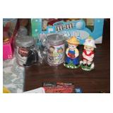 CAMPBELL SOUP FIGURES & SALT/PEPPER SHAKERS