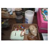 LOT OF PIG BANKS & STEIN