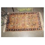 THROW RUG, 40X24