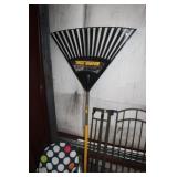 LEAF RAKE
