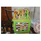 BUSY CHILDS CUBE