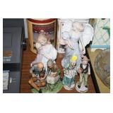 LOT OF COLLELCTIBLE FIGURES