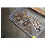 LOT OF VINTAGE PLUMBING FIXTUR3ES