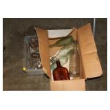 LOT OF VINTAGE BOTTLES