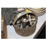 LOT OF VINTAGE FAUCETS