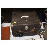 VINTAGE RECORD PLAYER