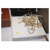 COSMETIC LIGHT & PLATE STANDS