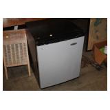 HAIER MINI FRIDGE