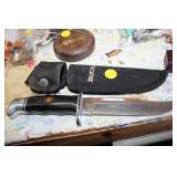 BUCK KNIFE WITH SHEATH