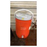 Rubbermaid water cooler