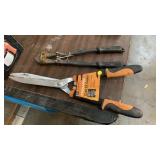 BOLT CUTTERS AND SHEARS