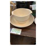 McCoy mixing bowl & spaghetti bowl