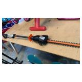 REMINGTON AXCESS TRIMMER
