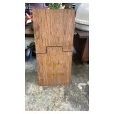 Folding table