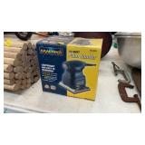 PALM SANDER IN BOX