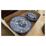 BOX OF BLUE AND WHITE DISHES